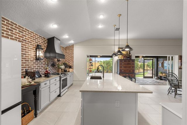 1132 MAYNARD PATH, The Villages, FL 32163