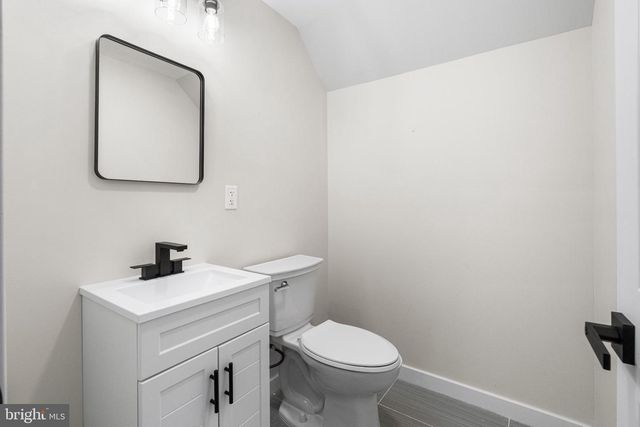 6927 IBIS PL, Philadelphia, PA 19142