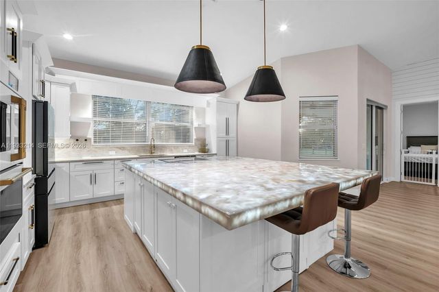 17844 N 38th Rd N, Loxahatchee, FL 33470