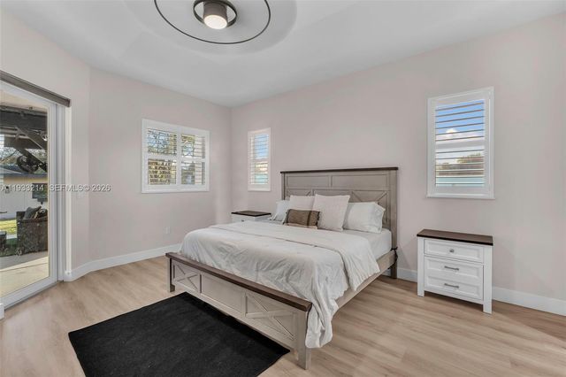 17844 N 38th Rd N, Loxahatchee, FL 33470