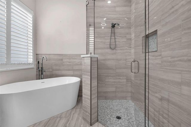 17844 N 38th Rd N, Loxahatchee, FL 33470