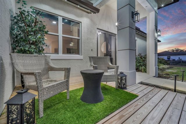 17844 N 38th Rd N, Loxahatchee, FL 33470