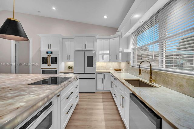 17844 N 38th Rd N, Loxahatchee, FL 33470