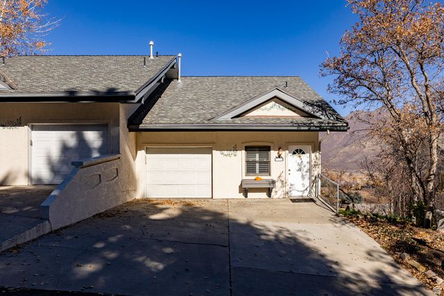918 SCHNEITTER CIR, Midway, UT 84049