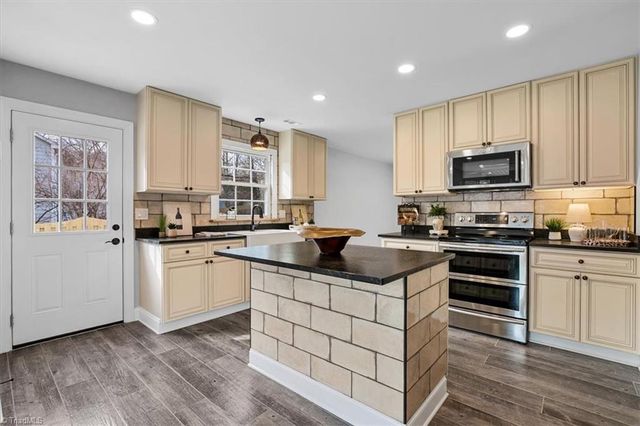 6320 Cardinal Wood Drive, Greensboro, NC 27410