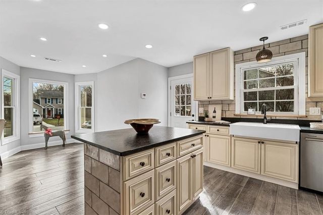 6320 Cardinal Wood Drive, Greensboro, NC 27410