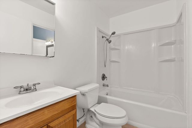 7122 Wood Hollow DR 71, Austin, TX 78731