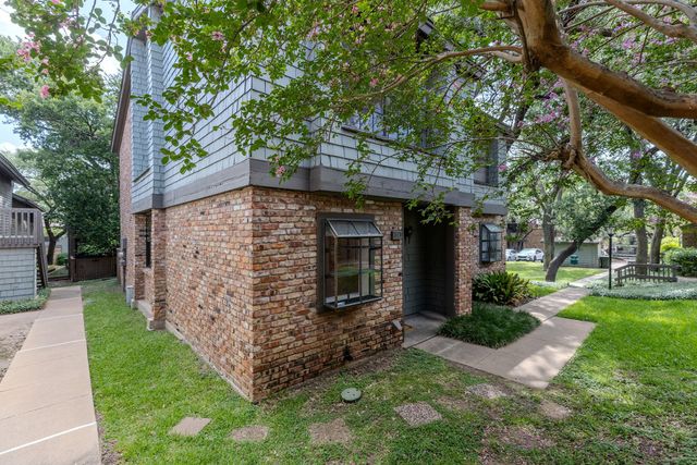 7122 Wood Hollow DR 71, Austin, TX 78731