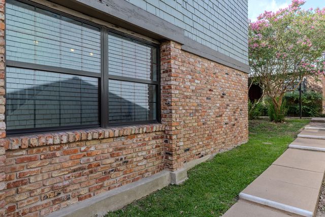 7122 Wood Hollow DR 71, Austin, TX 78731