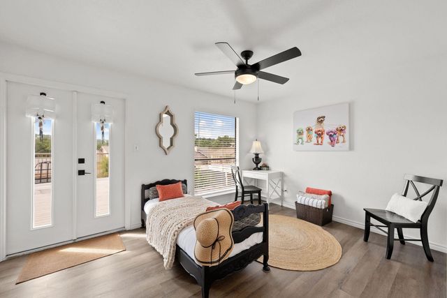 105 Star 5, Horseshoe Bay, TX 78657