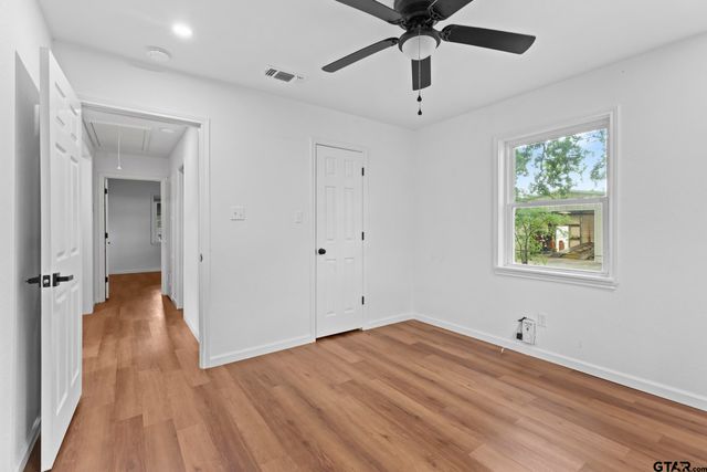 2807 Willard Drive, Tyler, TX 75707