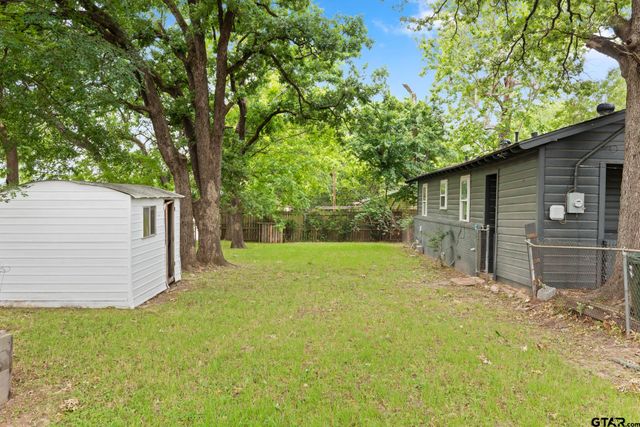 2807 Willard Drive, Tyler, TX 75707