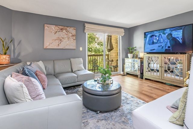 160 Morgan Drive 160, Haverhill, MA 01832