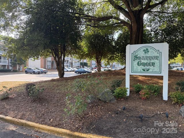9333 Old Concord Road E, Charlotte, NC 28213