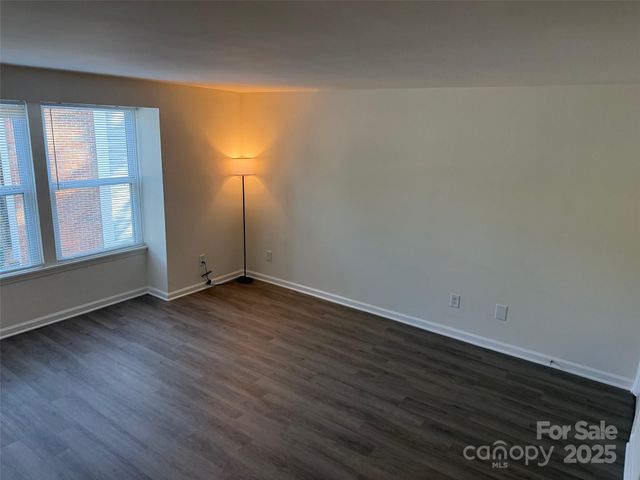 9333 Old Concord Road E, Charlotte, NC 28213