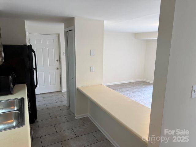 9333 Old Concord Road E, Charlotte, NC 28213
