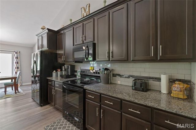 6778 Sycamore Landing, Barnhart, MO 63012