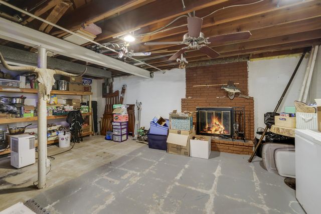 2735 18th Avenue E, North Saint Paul, MN 55109