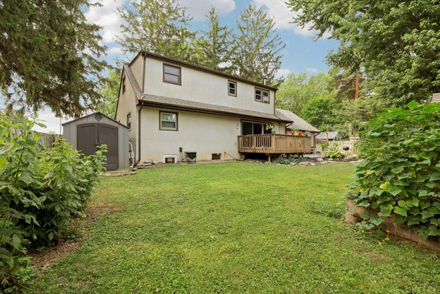 2735 18th Avenue E, North Saint Paul, MN 55109