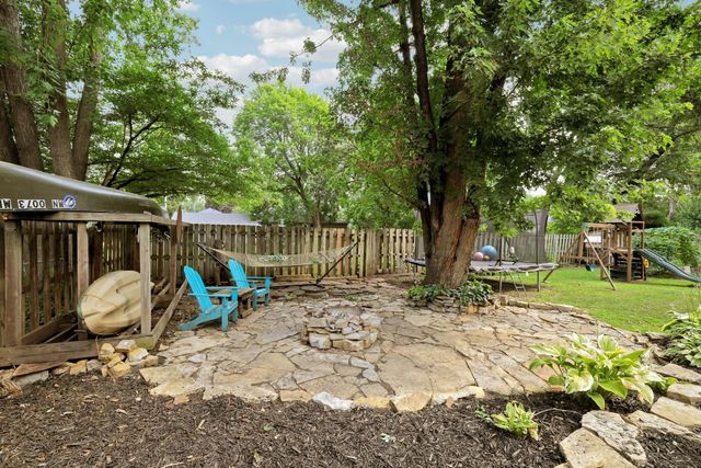 2735 18th Avenue E, North Saint Paul, MN 55109