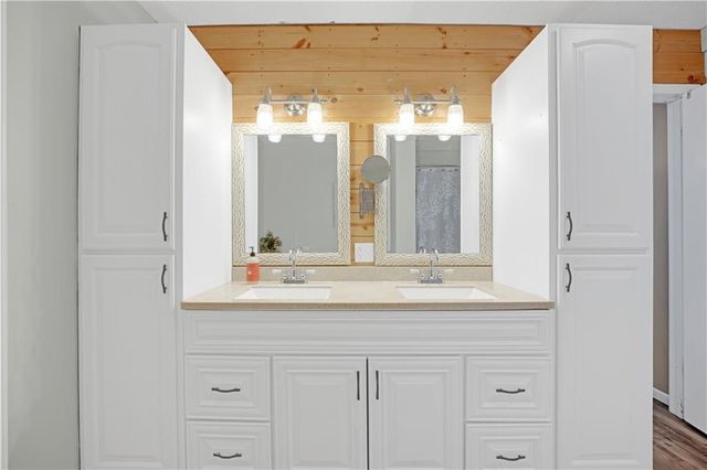 109 SE 421st Road, Warrensburg, MO 64093