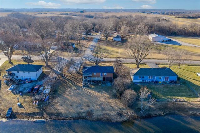 109 SE 421st Road, Warrensburg, MO 64093