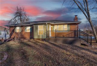 109 SE 421st Road, Warrensburg, MO 64093