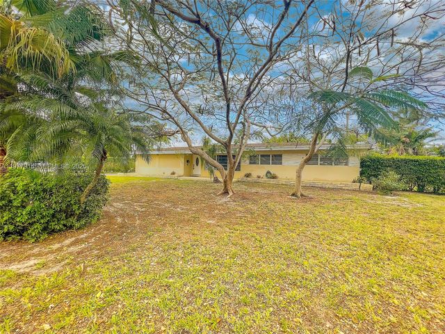 192 SW 62nd Ter, Plantation, FL 33317