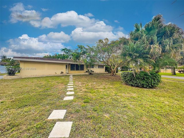 192 SW 62nd Ter, Plantation, FL 33317