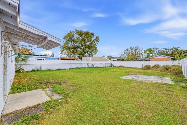 7804 N CHURCH AVENUE, Tampa, FL 33614