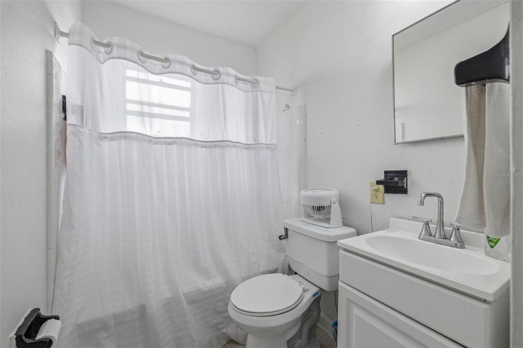 Image 16 of property listing at 7804 N CHURCH AVENUE, Tampa, FL 33614