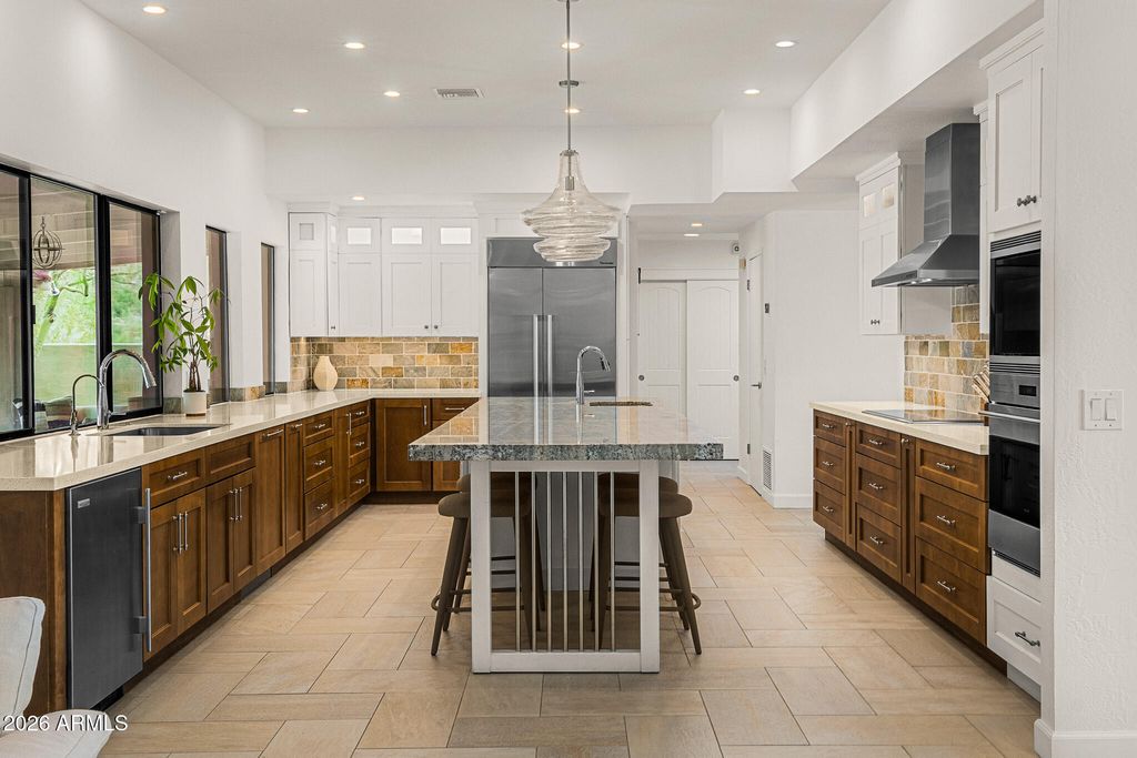 5849 E HUMMINGBIRD Lane, Paradise Valley, AZ 85253 — photo 5