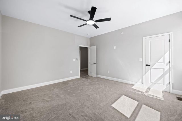 6806 EVERALL AVE, Baltimore, MD 21206
