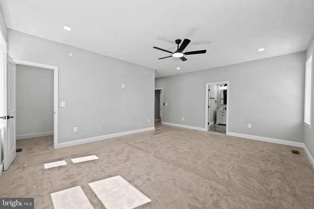 6806 EVERALL AVE, Baltimore, MD 21206