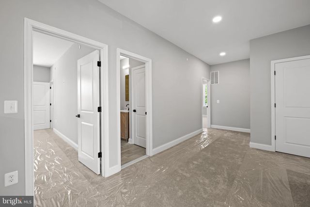 6806 EVERALL AVE, Baltimore, MD 21206