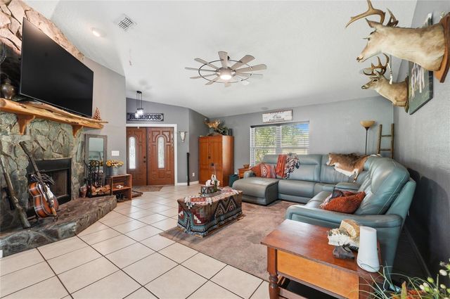 39000 SPARKMAN ROAD, Dade City, FL 33525