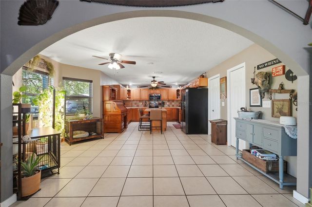 39000 SPARKMAN ROAD, Dade City, FL 33525