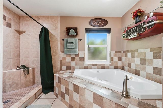 39000 SPARKMAN ROAD, Dade City, FL 33525