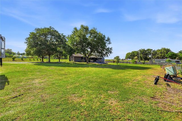 39000 SPARKMAN ROAD, Dade City, FL 33525