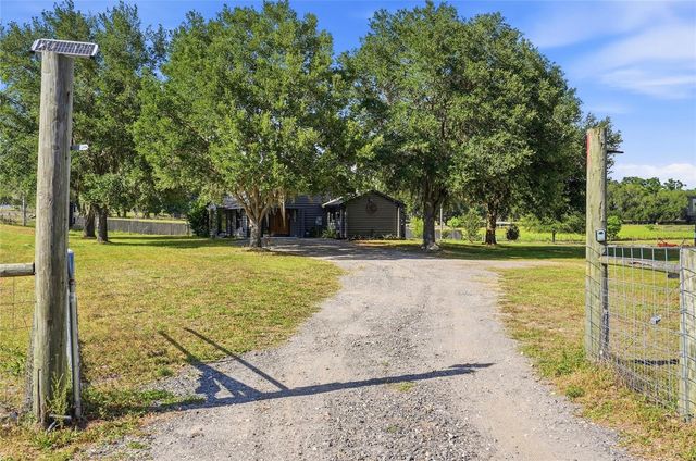 39000 SPARKMAN ROAD, Dade City, FL 33525