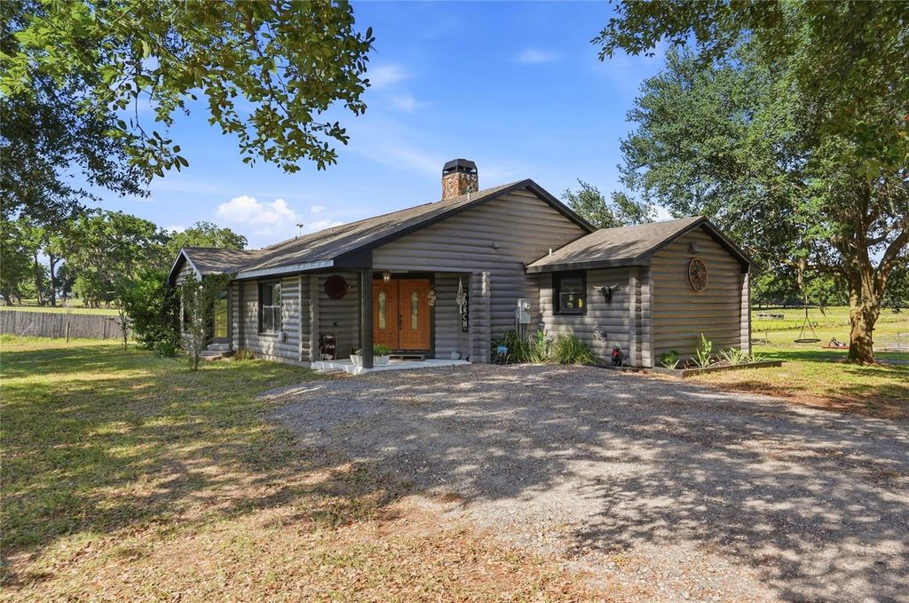 Image 1 of property listing at 39000 SPARKMAN ROAD, Dade City, FL 33525