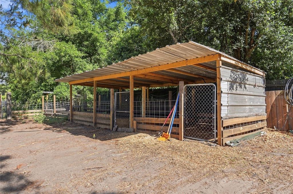 Image 46 of property listing at 39000 SPARKMAN ROAD, Dade City, FL 33525
