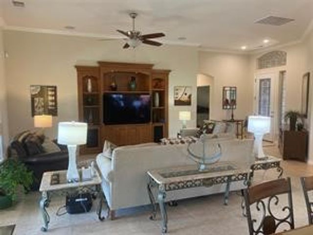 9921 Crestview Drive, Denton, TX 76207