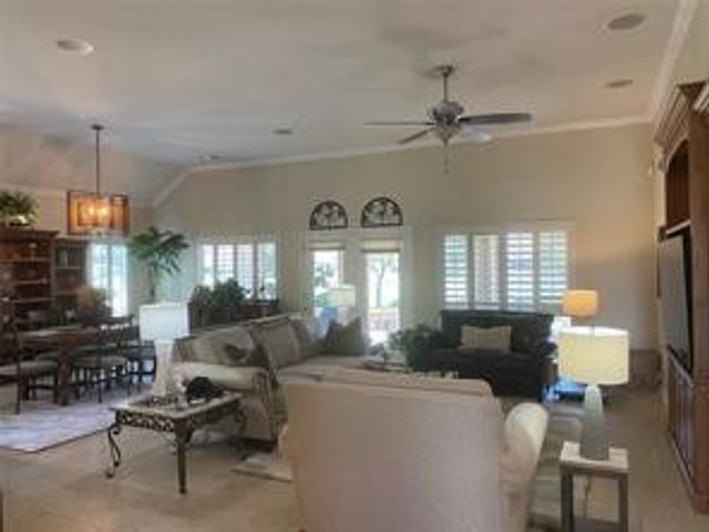 9921 Crestview Drive, Denton, TX 76207