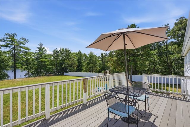 1566 Victory Highway, North Smithfield, RI 02896