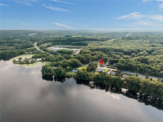 1566 Victory Highway, North Smithfield, RI 02896