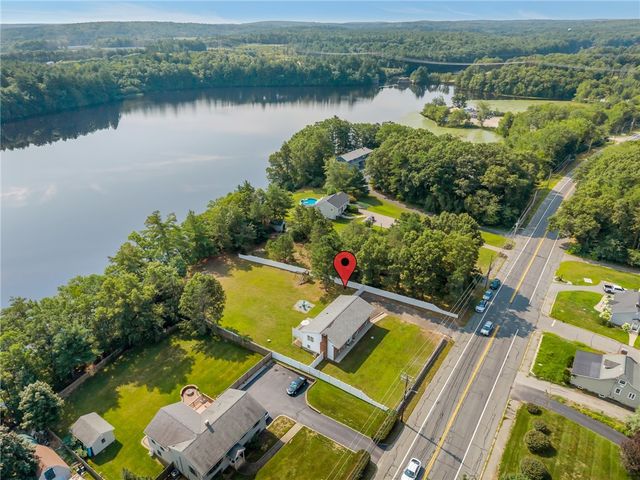 1566 Victory Highway, North Smithfield, RI 02896