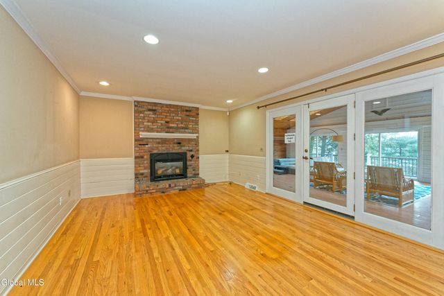 10 Birch Hill Road, Albany, NY 12211