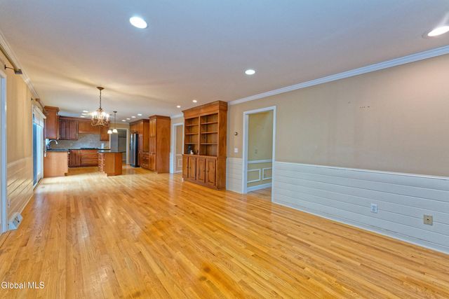 10 Birch Hill Road, Albany, NY 12211