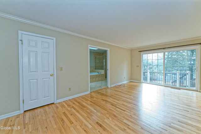 10 Birch Hill Road, Albany, NY 12211